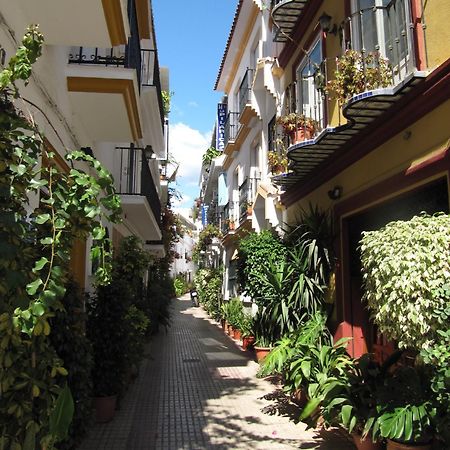 Hostal La Pilarica Marbella Eksteriør bilde